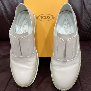 Very light Pink 371/2, Tod’s shoes!!!!